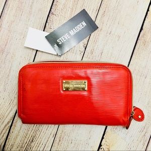 New Steven Madden wallet red hot and golden inside